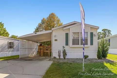 4424 Overlook, Kentwood, MI 49512