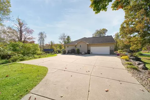 Exterior - 3846 Nelson, Jackson, MI 49203 photo 7 of 16