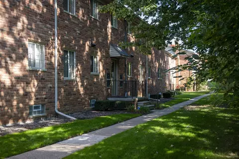 Exterior - 436 Romeo #317, Rochester, MI 48307 photo 1 of 2