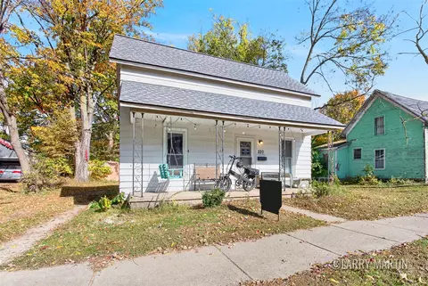220 North, Allegan, MI 49010
