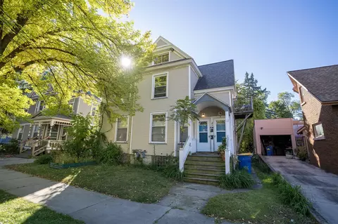 47 Packard Packard, Grand Rapids, MI 49503
