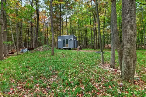 tolliver, Mears, MI 49436 photo 2