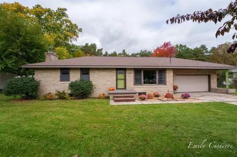 1374 Wagner, Muskegon, MI 49445