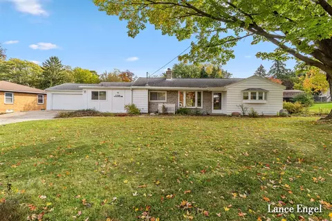 3348 Poinsettia, Grand Rapids, MI 49508