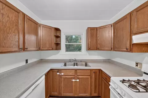 Kitchen - 8165 5th, Dexter, MI 48130 photo 4 of 4
