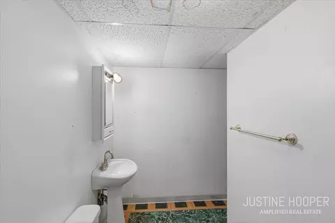Bath - 884 44th, Pullman, MI 49450 photo 6 of 6
