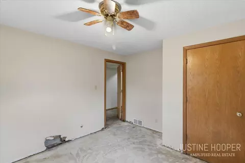 Bedroom - 884 44th, Pullman, MI 49450 photo 1 of 1