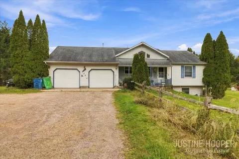 Exterior - 884 44th, Pullman, MI 49450 photo 1 of 14