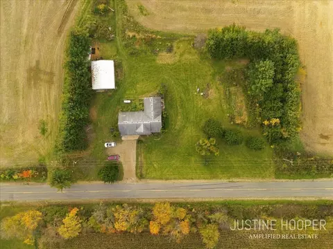 View/Area - 884 44th, Pullman, MI 49450 photo 1 of 5