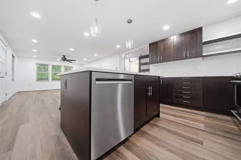 Kitchen - 2995 S Meridian, Jackson, MI 49203 photo 6 of 6