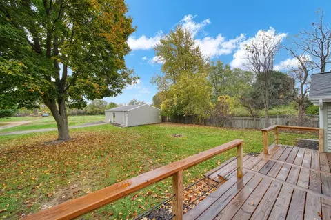 Exterior - 2995 S Meridian, Jackson, MI 49203 photo 7 of 13