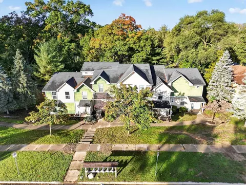 2951 Vineland, Grand Rapids, MI 49508