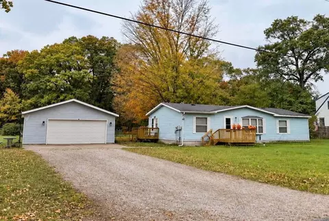1105 Parkway, Muskegon, MI 49442