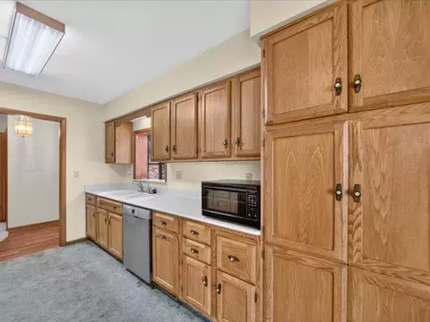 Kitchen - 4148 Feldman, Jackson, MI 49201 photo 3 of 7