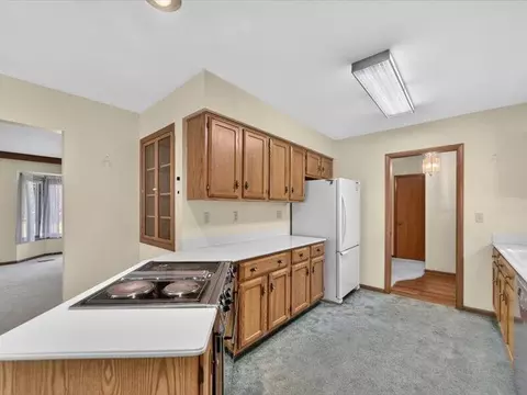 Kitchen - 4148 Feldman, Jackson, MI 49201 photo 2 of 7