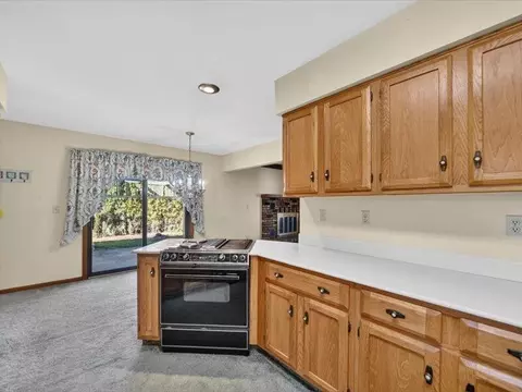 Kitchen - 4148 Feldman, Jackson, MI 49201 photo 4 of 7