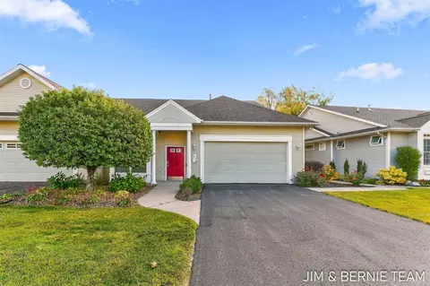 1074 Barrington #84, Grand Rapids, MI 49534