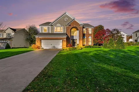 2471 Forest Mdws, Grand Rapids, MI 49546