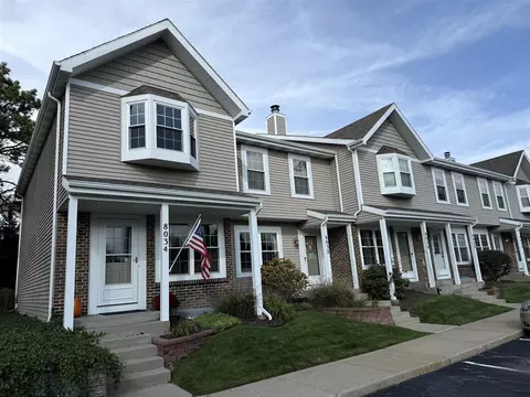 8034 Wimbledon #33, Portage, MI 49024