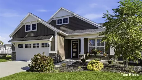 5564 Albright #23, Wyoming, MI 49418