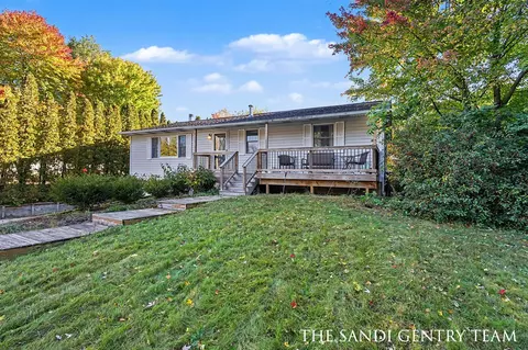 14734 160th, Grand Haven, MI 49417