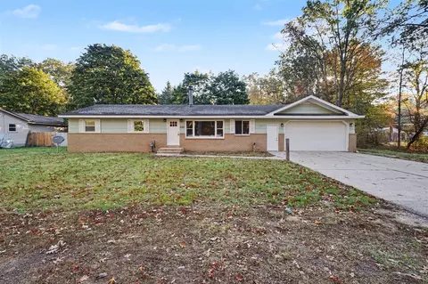 2150 S Maple Is, Muskegon, MI 49442