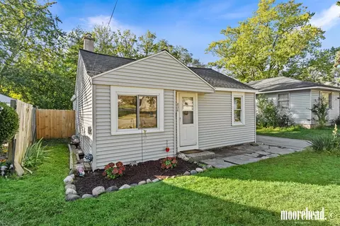 834 35th, Wyoming, MI 49509