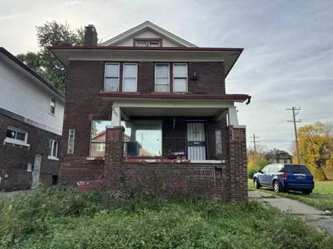 2745 Clairmount, Detroit, MI 48206