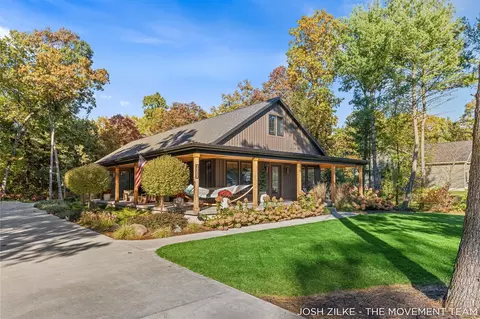 6020 Vesper, Muskegon, MI 49442