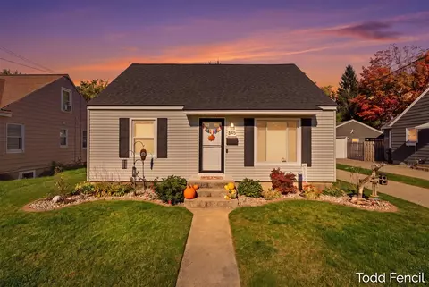 845 Cricklewood, Wyoming, MI 49509