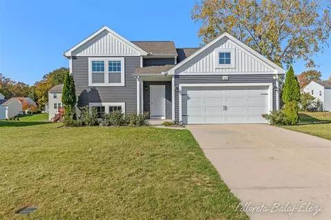 4669 Quaker Hl, Kentwood, MI 49512