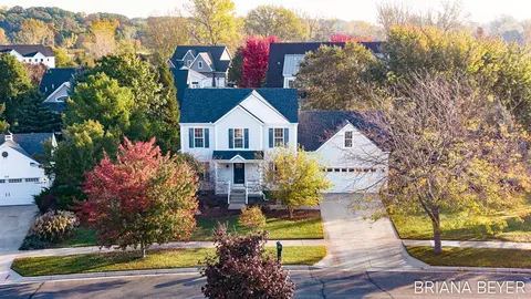 519 Dune, Saint Joseph, MI 49085