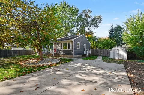 7575 Regal, Grand Rapids, MI 49548