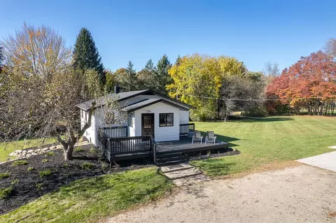 6895 11 Mile, Rockford, MI 49341
