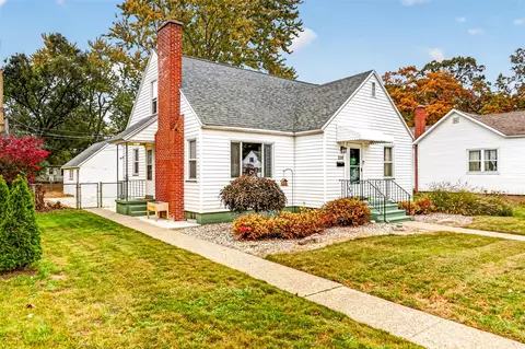2118 Oak, Muskegon, MI 49445