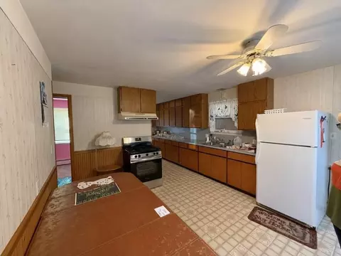 Kitchen - 1883 W Main, Update, MI 48813 photo 2 of 2