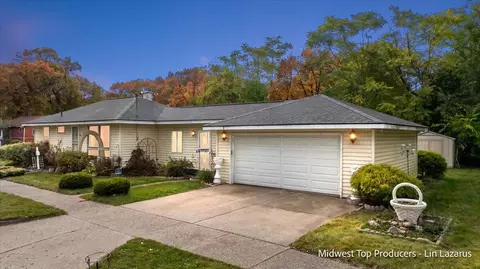 1499 Roberts, Muskegon, MI 49442
