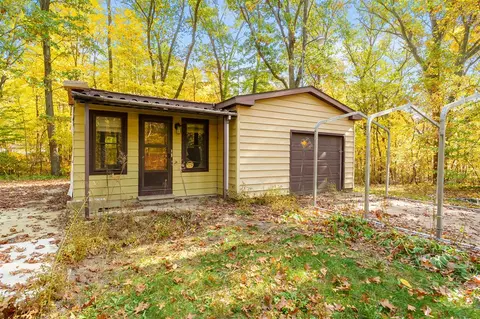 610 Miller, Plainwell, MI 49080 photo 6