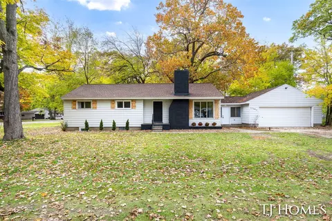 1485 Shonat, Muskegon, MI 49442