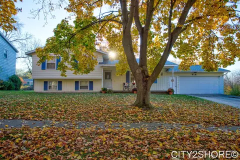 418 Harrison, Coopersville, MI 49404