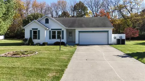 127 Dogwood, Dowagiac, MI 49047