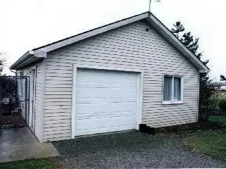 491 E Substation, Temperance, MI 48182 photo 1