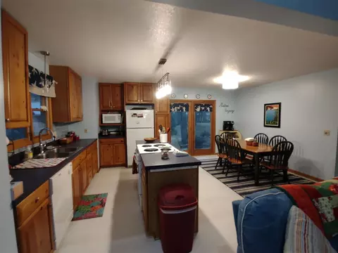 996 S S Cres, Au Gres, MI 48703 photo 23