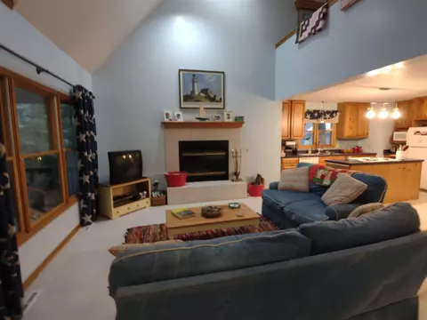 996 S S Cres, Au Gres, MI 48703 photo 17