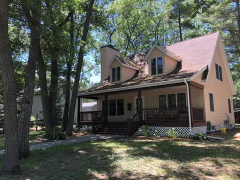 996 S S Cres, Au Gres, MI 48703