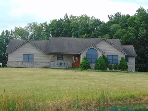 616 E Tyler, Alma, MI 48801 photo 1