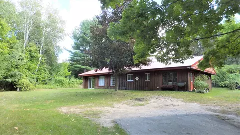 5640 E Gallivan, Cedar, MI 49621 photo 3