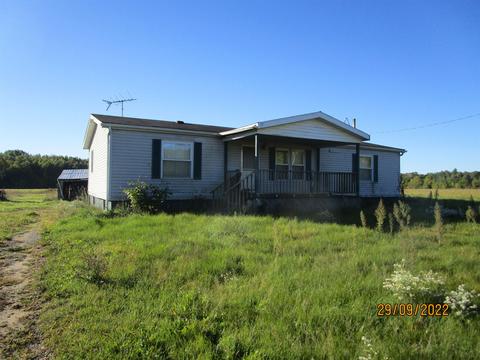 5209 Plank, Gladwin, MI 48624 photo 1