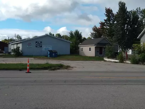 406 E 5th, Clare, MI 48617 photo 8