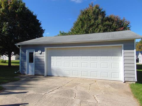 620 S Ithaca, Ithaca, MI 48847 photo 2